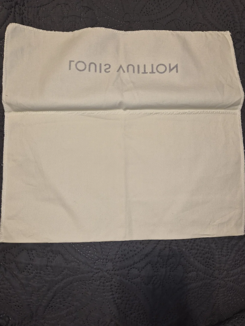 ​Louis Vuitton Cream Cotton Envelope Dust Bag 14 x 8
